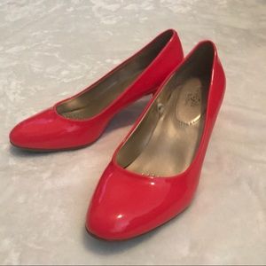 Hot pink Kitten heels